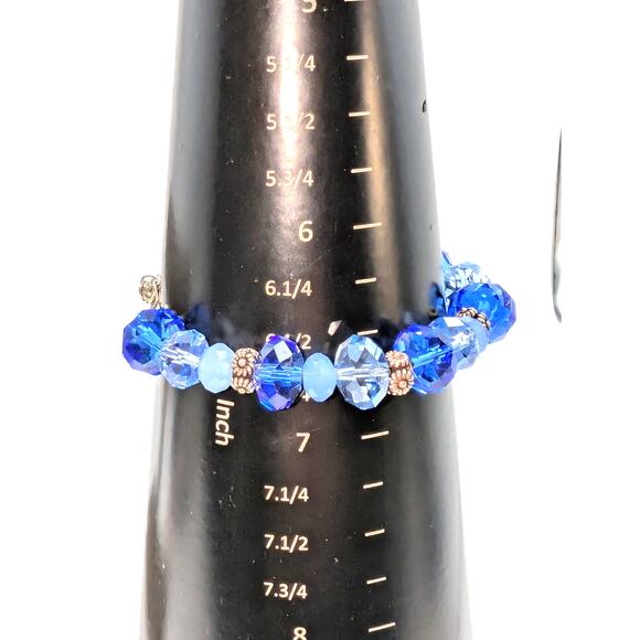 Shades of Blue Faceted Crystal Silver Tone Floral Beaded Bracelet - Picture 3 of 5